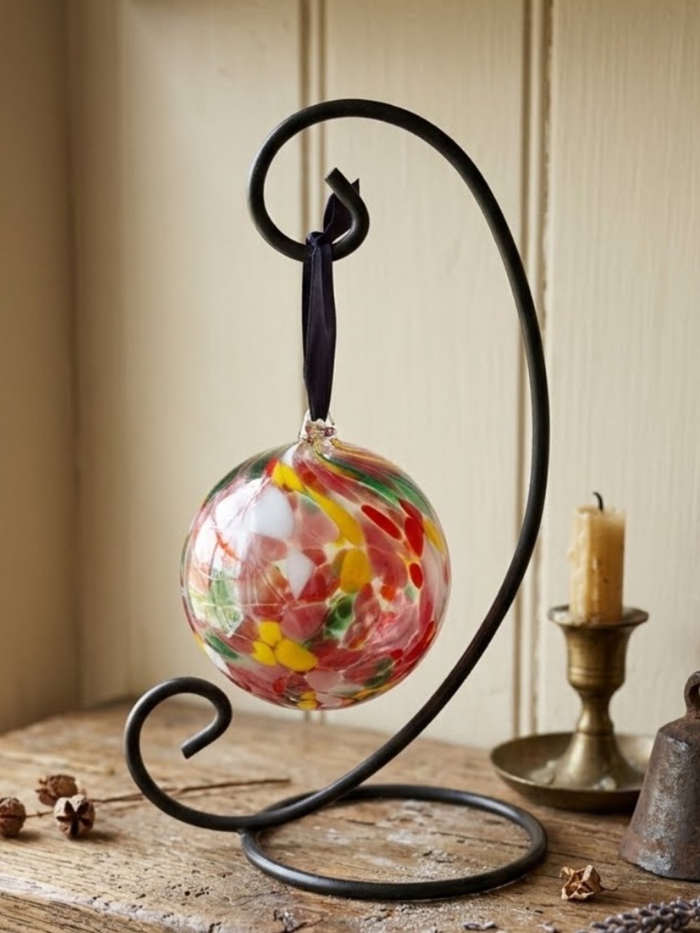 Handmade Blown Glass Friendship Ball Ornament
Great gift 🎁